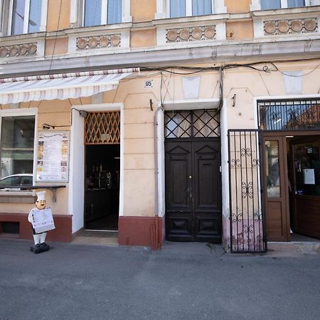 Studio Manzur Brašov Exteriér fotografie